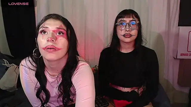 Snapshot of Cintya_Kros chatting on October 24, 11:56 pm Cintya Kros online show from October 24, 11:56 pm