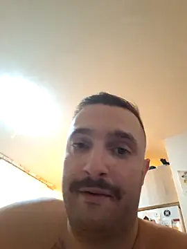 Zlyzloba21 online show from October 23, 3:06 am