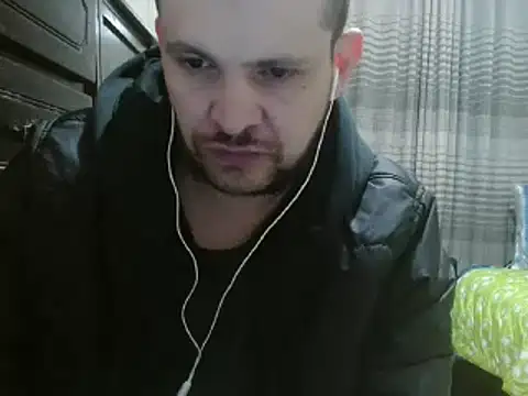 camiloking1720 online show from January 19, 9:13 pm