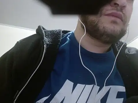 camiloking1720 online show from September 21, 12:01 am