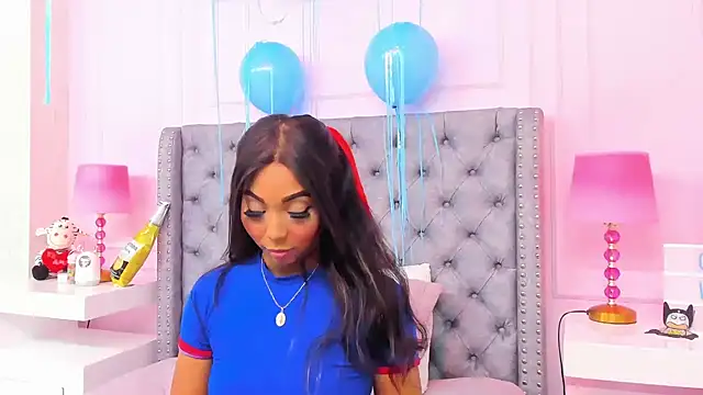 HaileeRoberts online show from September 27, 12:54 pm