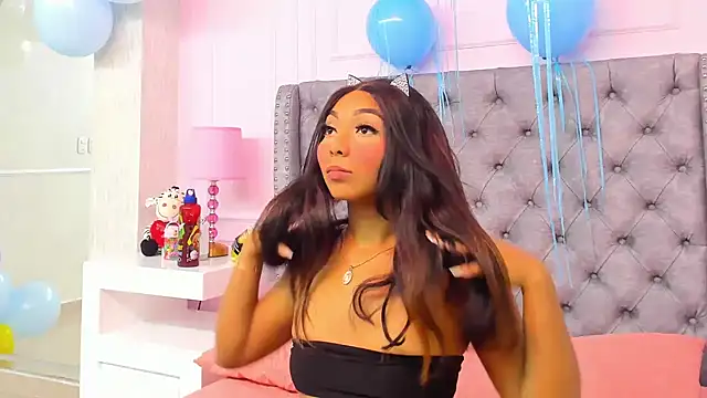 HaileeRoberts online show from September 30, 12:43 pm