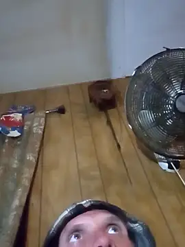 Snapshot of luke_thighwalker2469 chatting on December 29, 8:33 am luke thighwalker2469 online show from December 29, 8:33 am