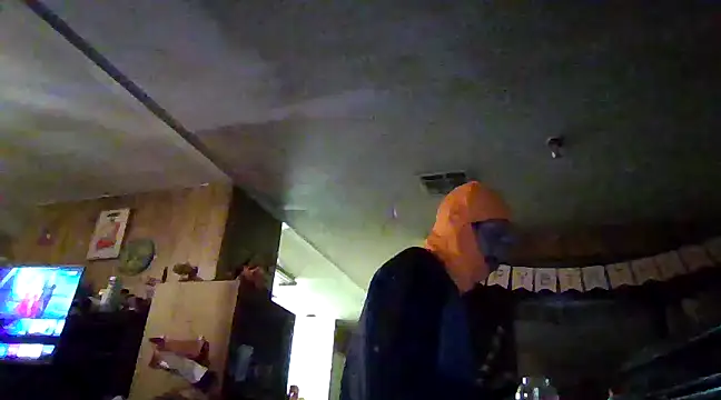 Snapshot of luke_thighwalker2469 chatting on January 11, 5:31 am luke thighwalker2469 online show from January 11, 5:31 am