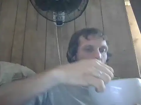 Snapshot of luke_thighwalker2469 chatting on February 7, 9:26 pm luke thighwalker2469 online show from February 7, 9:26 pm