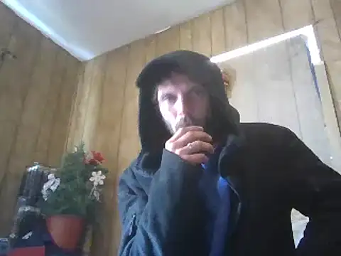 Snapshot of luke_thighwalker2469 chatting on February 14, 7:02 pm luke thighwalker2469 online show from February 14, 7:02 pm