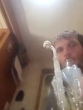 Snapshot of luke_thighwalker2469 chatting on March 20, 12:40 am luke thighwalker2469 online show from March 20, 12:40 am