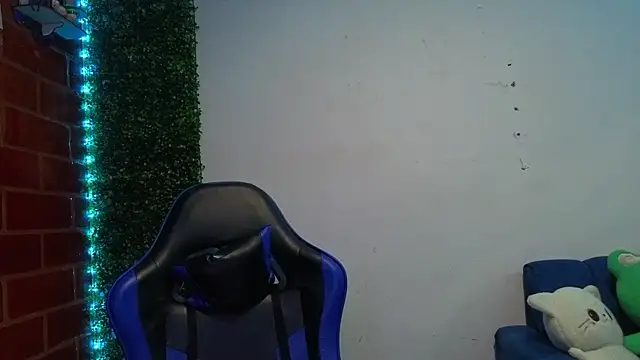 Demitryo online show from April 5, 5:04 am