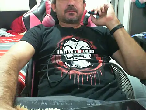 Snapshot of noel329 chatting on May 30, 8:39 pm noel329 online show from May 30, 8:39 pm