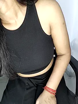 Snapshot of Ms_Neera chatting on March 7, 10:45 am Ms Neera online show from March 7, 10:45 am