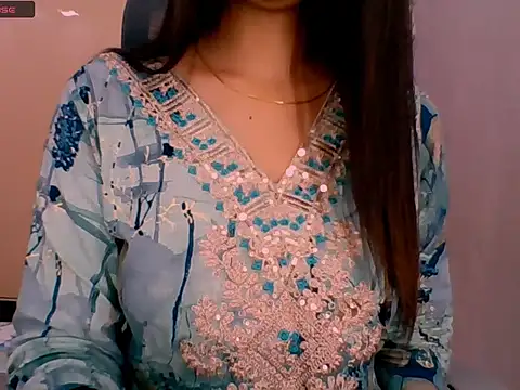 Snapshot of Nicole-wallace chatting on October 2, 3:30 pm Nicole-wallace online show from October 2, 3:30 pm