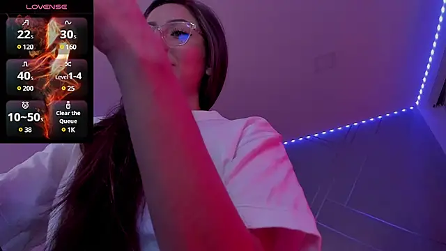 Ich Bin Julia online show from December 9, 3:54 pm