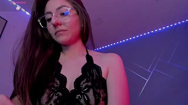 Ich Bin Julia online show from February 7, 3:30 pm