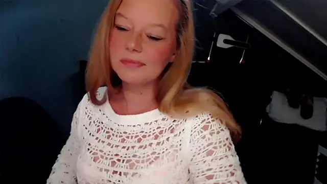 roxanna24 online show from June 2, 5:48 pm