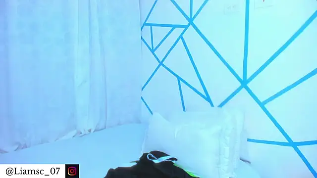 liam scott77 online show from December 2, 11:11 pm