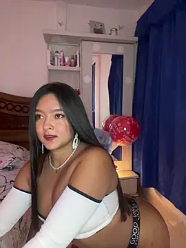 cristina1800 online show from May 13, 3:48 am