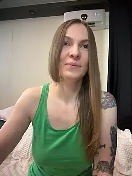 Snapshot of RachelBelI chatting on June 25, 11:53 pm RachelBelI online show from June 25, 11:53 pm