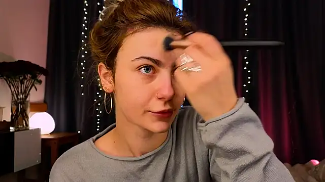 tomorrows day online show from March 1, 6:26 am