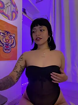 Ashley Chriss online show from March 11, 12:22 am