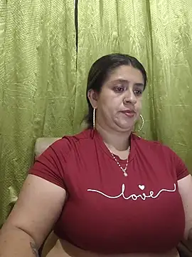 Snapshot of Melinda_bob chatting on July 19, 3:10 am Melinda bob online show from July 19, 3:10 am