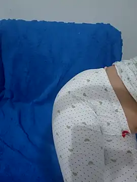 Liyan- online show from July 8, 9:08 pm