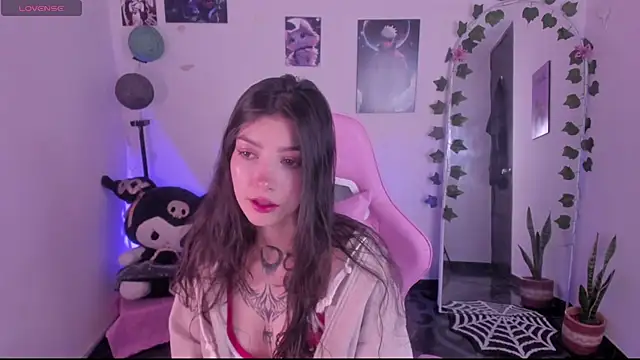 Snapshot of cami_mila9 chatting on October 12, 10:53 pm cami mila9 online show from October 12, 10:53 pm