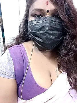 Snapshot of simran21 chatting on January 17, 7:27 pm simran21 online show from January 17, 7:27 pm