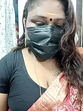 Snapshot of simran21 chatting on February 1, 2:24 pm simran21 online show from February 1, 2:24 pm