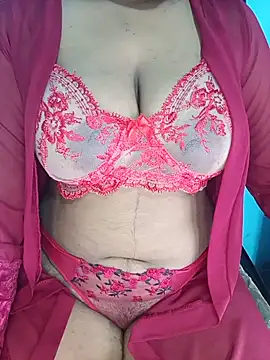 Snapshot of Sadika- chatting on August 2, 1:53 pm Sadika- online show from August 2, 1:53 pm
