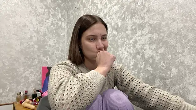 Snapshot of AnneBall chatting on December 20, 1:54 pm AnneBall online show from December 20, 1:54 pm