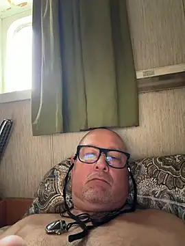 Snapshot of lam007 chatting on June 13, 4:49 pm lam007 online show from June 13, 4:49 pm