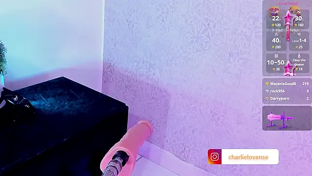 Snapshot of Charlie_Williams chatting on February 19, 11:36 pm Charlie Williams online show from February 19, 11:36 pm