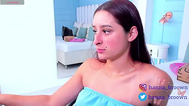 hannaa brown online show from December 11, 5:04 pm