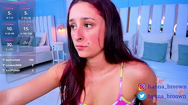 hannaa brown online show from December 26, 9:04 pm