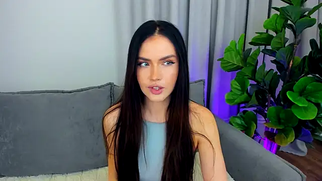 Snapshot of sexyangeloux chatting on September 26, 9:52 pm sexyangeloux online show from September 26, 9:52 pm