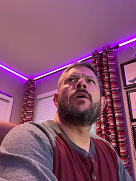 boytoyfrindles online show from October 23, 6:28 pm