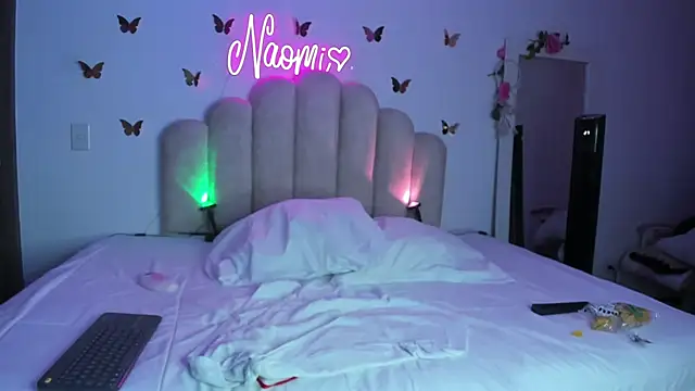 NaomiAsha online show from November 18, 11:15 pm