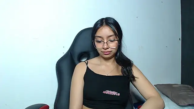 Snapshot of Stefanygp chatting on March 11, 12:17 pm Stefanygp online show from March 11, 12:17 pm