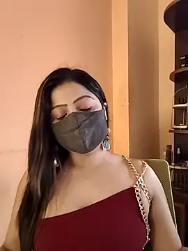 Snapshot of deepu_urs chatting on February 18, 10:33 am deepu urs online show from February 18, 10:33 am