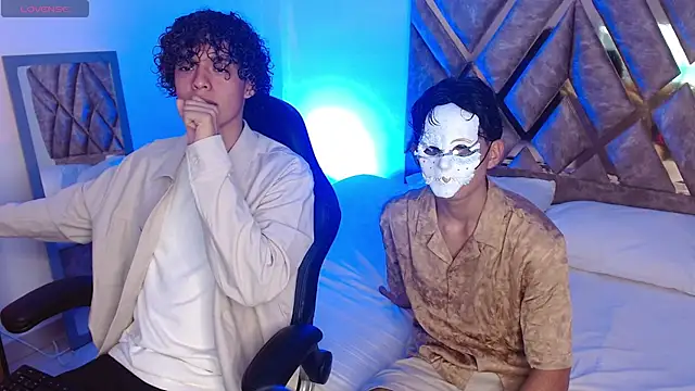 Snapshot of nickolas_moon chatting on March 1, 7:48 pm nickolas moon online show from March 1, 7:48 pm