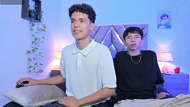 Snapshot of nickolas_moon chatting on September 29, 5:40 pm nickolas moon online show from September 29, 5:40 pm