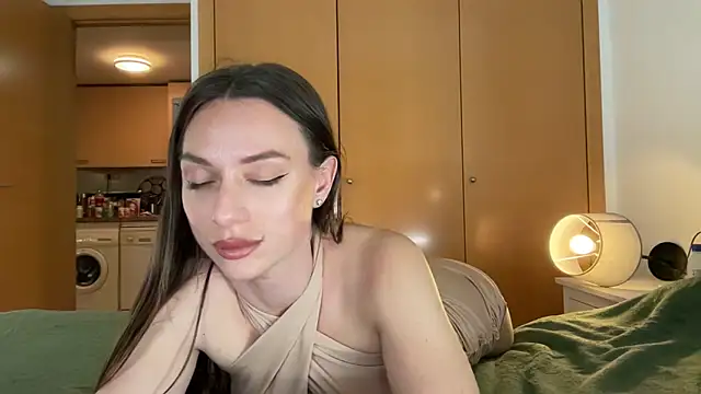 SweetTits26 online show from April 13, 9:42 pm