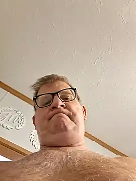 Snapshot of J83560Jason chatting on October 18, 6:52 pm J83560Jason online show from October 18, 6:52 pm