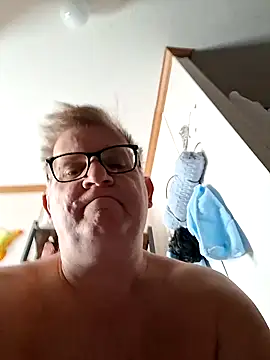 Snapshot of J83560Jason chatting on November 5, 1:22 pm J83560Jason online show from November 5, 1:22 pm