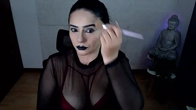 GODDESS EVANS online show from March 2, 11:11 pm