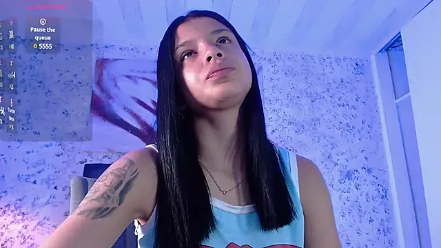 Snapshot of Zoee_babygirl chatting on February 8, 1:54 pm Zoee babygirl online show from February 8, 1:54 pm
