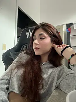 Snapshot of AnnyCherry_ chatting on March 3, 12:17 am AnnyCherry online show from March 3, 12:17 am