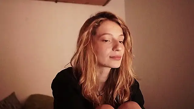 Stephany talks online show from December 22, 1:55 am