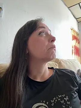 Snapshot of natalie_cowens chatting on June 20, 5:05 pm natalie cowens online show from June 20, 5:05 pm