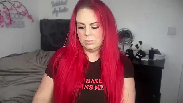 redxxxvixen online show from May 6, 12:32 pm